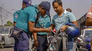 Dhaka on edge as police urge calm