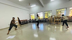 সুনামগঞ্জের মঞ্চে আসছে ‘দ্য চেয়ার্স’
