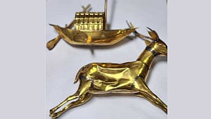 হাসিনার লকার থেকে ৮৩২ ভরি স্বর্ণালঙ্কার জব্দ