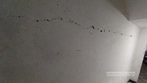 ভূমিকম্প: ঢাকায় অনেক ভবনে ফাটল