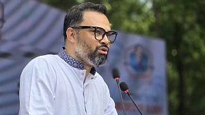 ‘খেলোয়াড়রা ভালো থাকলে ক্রীড়াঙ্গন ভালো থাকবে’, মনে করেন নতুন ক্রীড়া প্রতিমন্ত্রী
