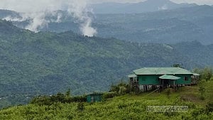 ‘কেওক্রাডং’ অন্যরকম নিসর্গ