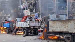 Violence, arson erupt during Bhola eviction drive