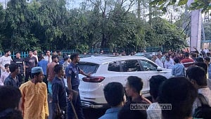 চট্টগ্রামে ব্যবসায়ী হত্যায় ‘অজ্ঞাতনামা দুষ্কৃতকারীদের’ বিরুদ্ধে মামলা