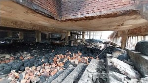 Burnt CEPZ factory lacked 'fire safety certificate', 'breached building code