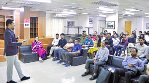 সিআইইউতে ‘এআই সফটওয়্যার ডেভেলপমেন্ট’ বিষয়ক সেমিনার