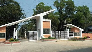 চুয়েটে ভর্তি পরীক্ষা শনিবার