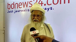 Media shapes public consciousness: Farhad Mazhar