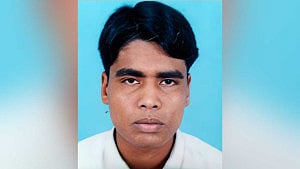 রাবি ছাত্রলীগকর্মী ফারুক হত্যা মামলায় সব আসামি খালাস