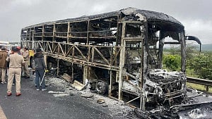 234 smartphones turned Andhra bus fire deadly: NDTV