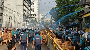 Clashes erupt at JaPa rally in Kakrail