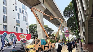 Metro rail victim’s family seeks Tk 100mn in damages