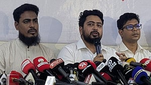 Nahid seeks Salahuddin apology for comment
