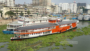 নবরূপে শতবর্ষী স্টিমার ‘পিএস মাহসুদ’