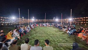 রাকসুতে পরাজিতদের ‘হারু পার্টি’