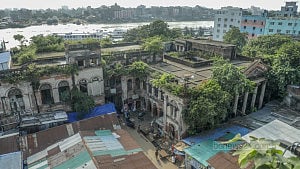 ‘রূপলাল হাউজ’ থেকে ‘জামাল হাউজ’