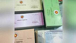 Man held over ‘fraud’ at savings certificate server