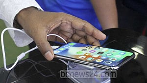 BTRC seeks to reduce mobile phone duties