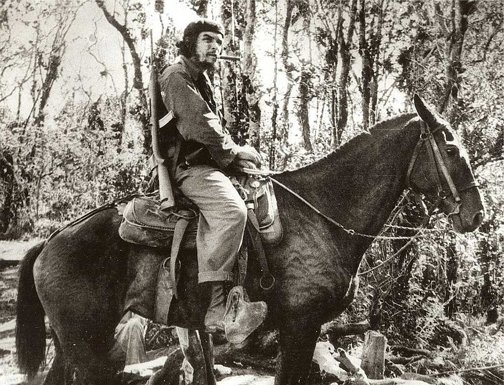 ঘোড়সওয়ার চে।