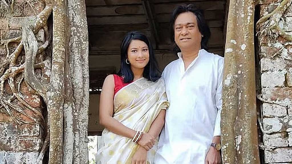 ‘ঝরা পাতার চিঠি’ চলচ্চিত্রের দৃশ্যে পার্থ বড়ুয়া। ছবি: পরিচালকের সৌজন্যে। 