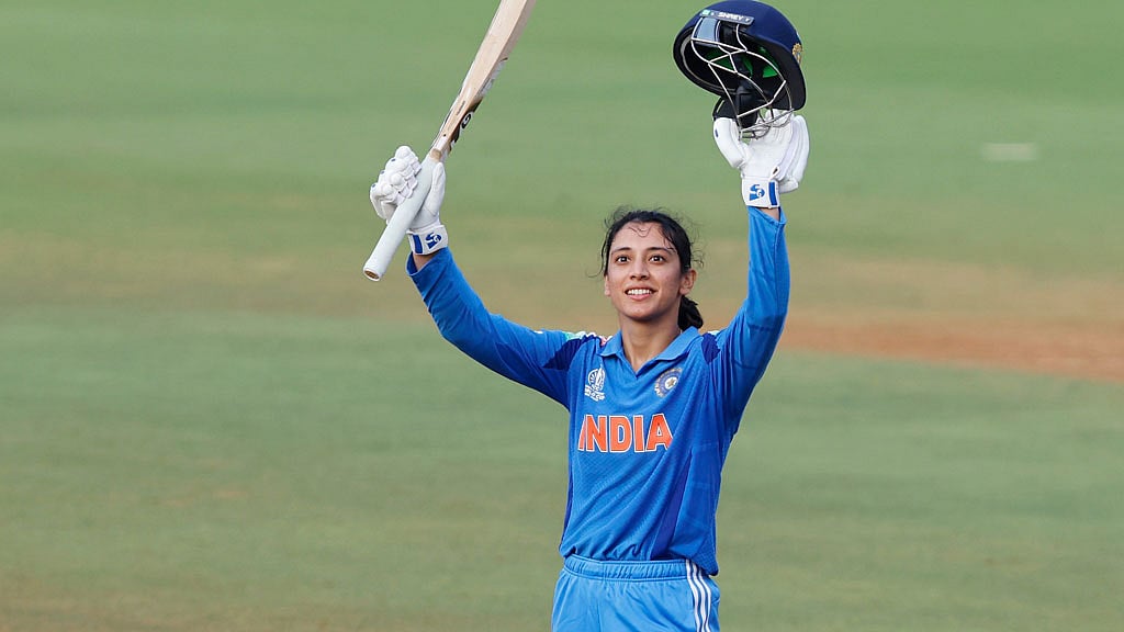 স্মৃতি মান্ধানার আরেকটি সেঞ্চুরি ও চেনা উদযাপন। ছবি: ইন্ডিয়ান ক্রিকেট টিম ফেইসবুক 