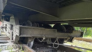 Commuter train derails in Brahmanbaria