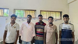 অপহরণের দুই ঘণ্টার মধ্যে মুদি দোকানিকে উদ্ধার, আটক ৫
