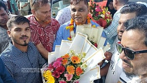 চার বছর পর সিইসির ভাই হলেন ইউপি চেয়ারম্যান, ‘প্রভাব খাটানোর’ অভিযোগ