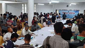 চাকসুতে ৪২৯ ও হল সংসদে ৫০২ জনের মনোনয়নপত্র জমা