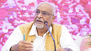 Has interim govt lost way, Debapriya asks