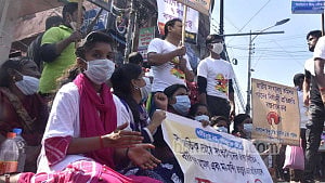 Minorities from Bangladesh can stay in India without passport