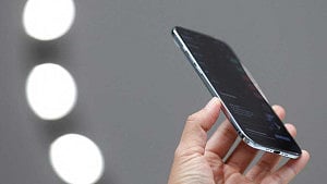 Slim iPhone Air could be a design win for Apple: analysts