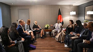 Yunus urges rights groups to increase visits to Bangladesh