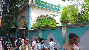 Tomb lowered before Rajbari shrine attack