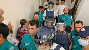 নতুন মামলায় গ্রেপ্তার সালমান, আনিসসহ ৪ জন