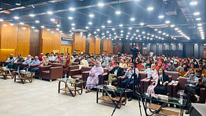 সাউথইস্ট ইউনিভার্সিটিতে প্রতিবন্ধীদের যত্ন নিয়ে সেমিনার