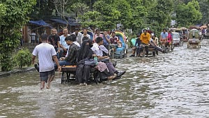 Dhaka left waterlogged after three hours of rain