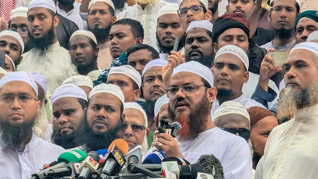 “ইসলামী আন্দোলন- বাংলাদেশে প্রথম পিআর পদ্ধতিতে নির্বাচনের দাবি তুলেছে,” ১৮ সেপ্টেম্বরের সমাবেশে এমন দাবি করলেন দলটির সিনিয়র নায়েবে আমির সৈয়দ মুহাম্মাদ ফয়জুল করীম।
