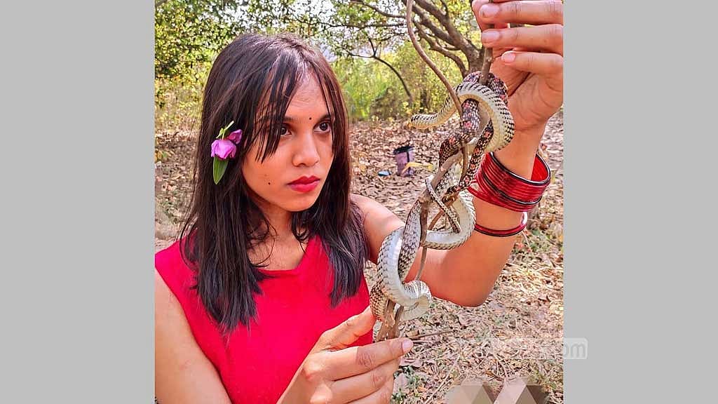 প্রাণ-প্রকৃতি সুরক্ষার বিষয়টিও গুরুত্ব পেয়েছে নারী প্রার্থীদের ইশতেহারে।