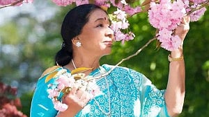 Asha Bhosle, timeless voice of India, dies at 92