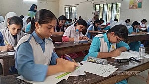 এসএসসি: চট্টগ্রাম বোর্ডে বাংলা দ্বিতীয় পত্রে অনুপস্থিত ১০২২, বহিষ্কার ২
