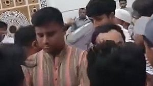 Hasnat confronted for visiting ‘AL-linked’ house