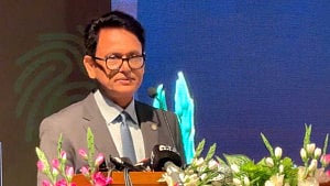 Separate questions in public exams ‘not fair’: education minister