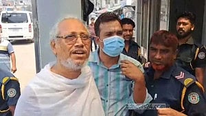 Baul artiste Abul Sarkar freed on bail