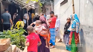 টঙ্গীতে বাবা-সন্তানের লাশ: বড় ছেলের জবানবন্দি, ‘ত্রিভূজ প্রেমের দ্বন্দ্বে খুন’