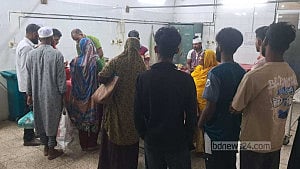 গোপালগঞ্জে বাড়ির সীমানা প্রাচীর নিয়ে সংঘর্ষে আহত ১০
