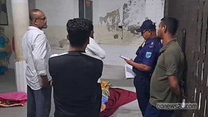 ভাইকে জমি দান: গোপালগঞ্জে ছেলের ধাক্কায় বৃদ্ধার মৃত্যুর অভিযোগ