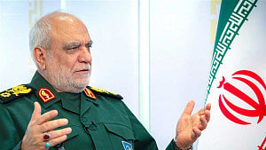 IRGC intel chief killed in strike: media