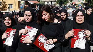Israel, Lebanon extend truce