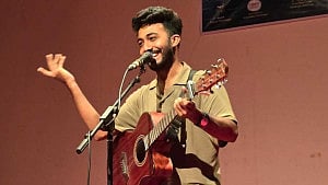 Court orders bail of singer Jahid Antu over sexual assault charges by Eden College student